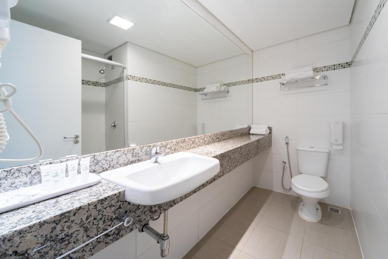 Laghetto Moinhos Hotel 4*